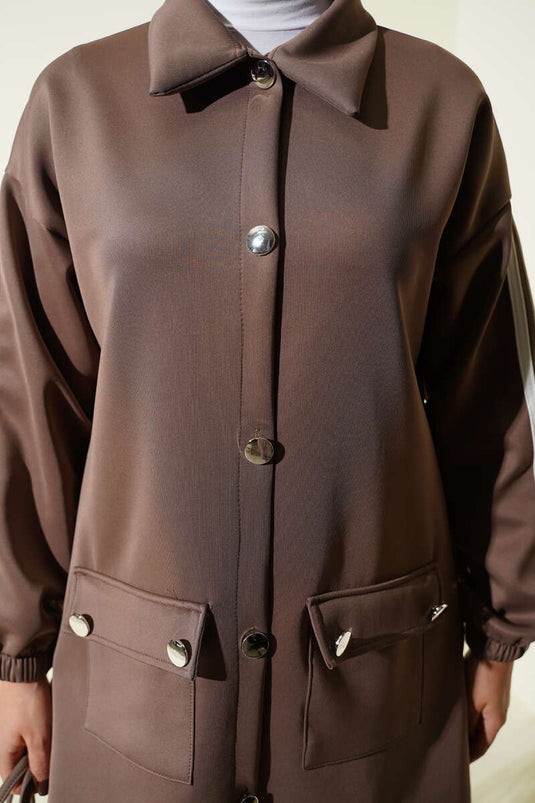 طقم غوص من قطعتين بأزرار وخطوط على الأكمام، لون المنك