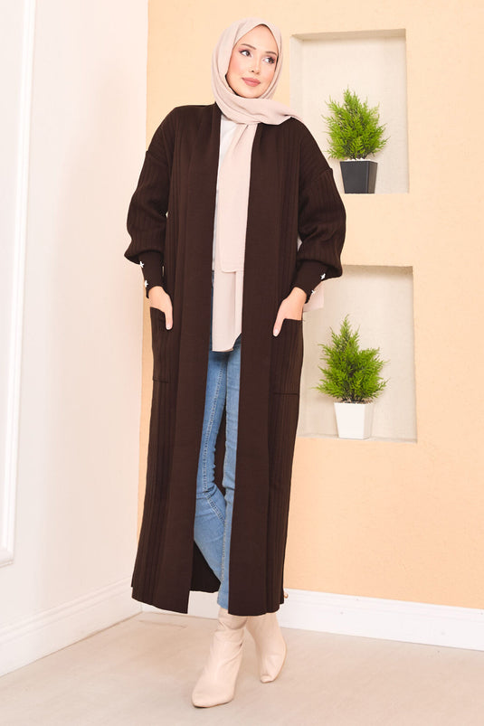 كارديجان حجاب محبوك بياقة شال وأكمام بأزرار، بني