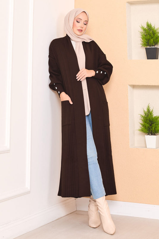 كارديجان حجاب محبوك بياقة شال وأكمام بأزرار، بني