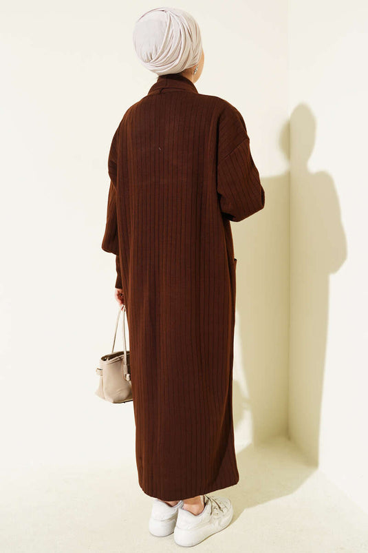 Cardigan In Maglia Marrone Con Bottoni E Collo A Scialle
