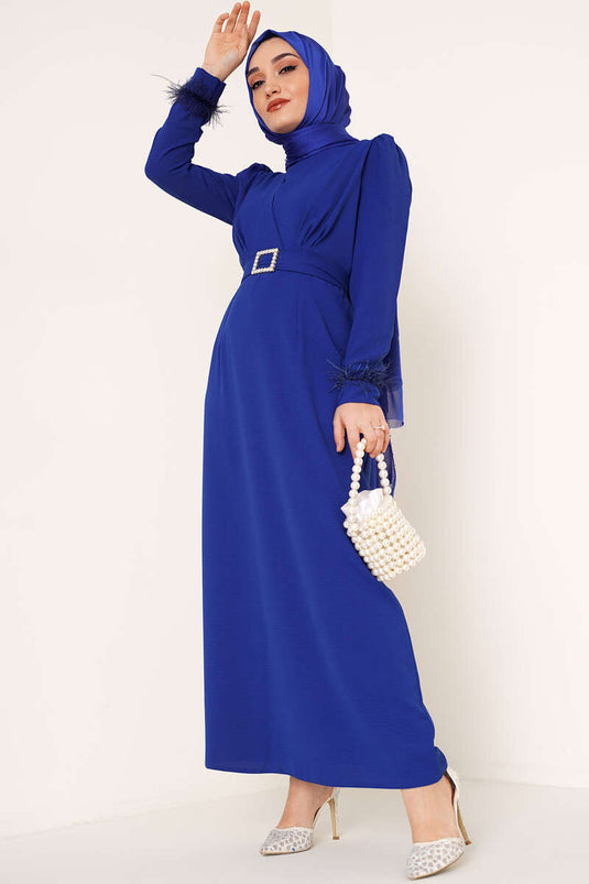 Kol Ucu Tüylü Kemerli Elbise Saks