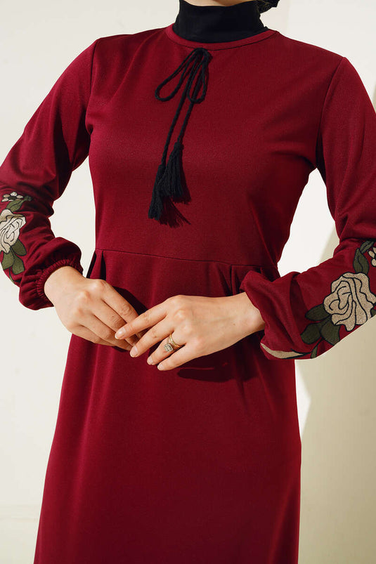 Robe Manches Brodées Florales Rouge Claret