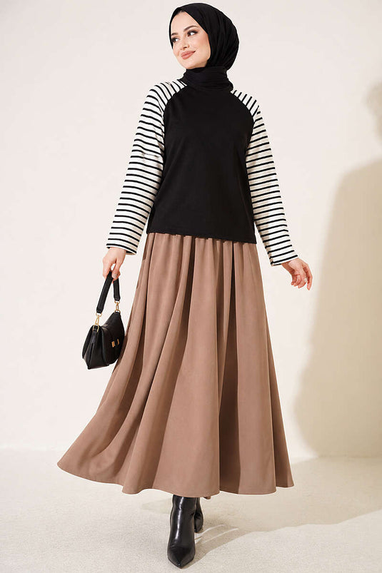 Gestreiftes Basic-Sweatshirt Mit Schwarzen Ärmeln