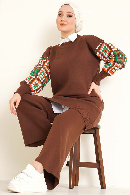 Patterned Sleeve Knit Two-Piece Set Brown