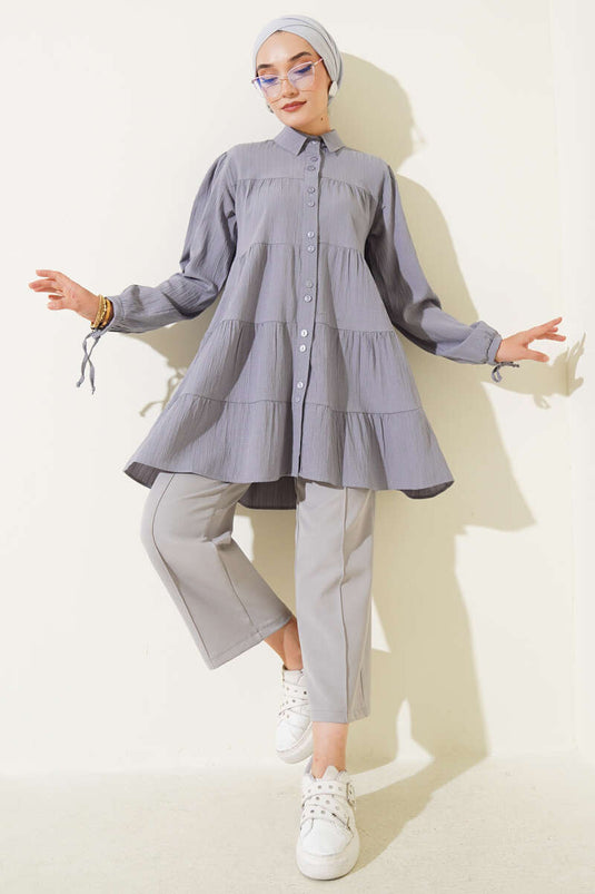 Camicia con maniche annodate con corda, grigia