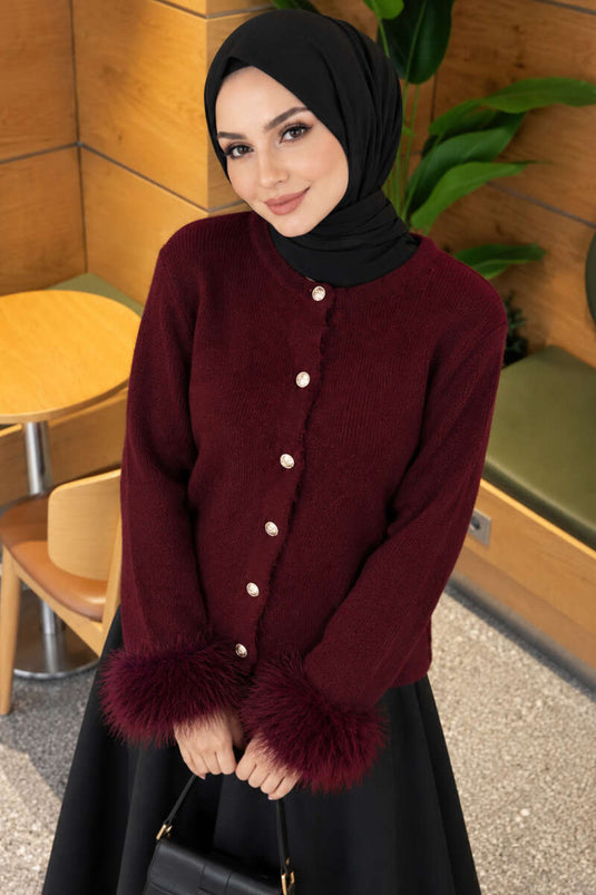 Bordeaux Strickjacke Mit Knöpfen Und Fellkragen
