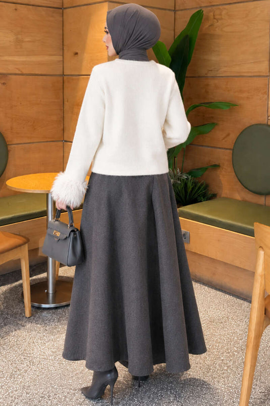 Cardigan In Maglia Color Crema Con Bottoni E Maniche Rifinite Con Pelliccia