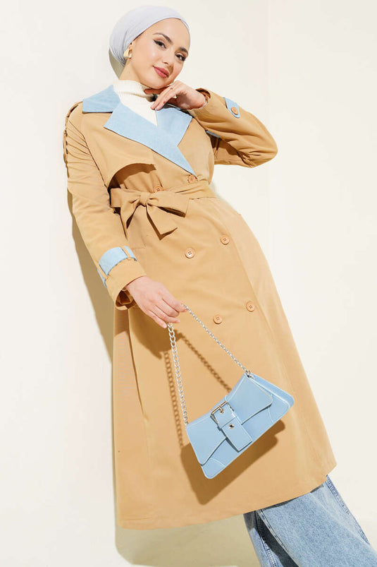 Trench-coat à épaulettes garni de denim Latte