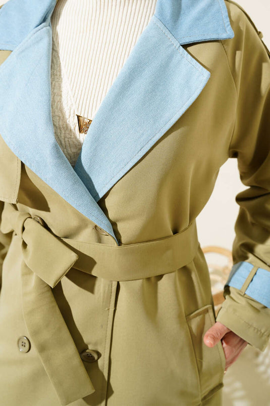 Coat with Epaulets Trench Coat Oil