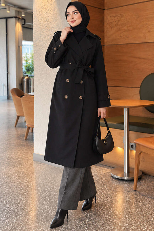 Cappotto Lungo Nero Con Bottoni E Incrocio