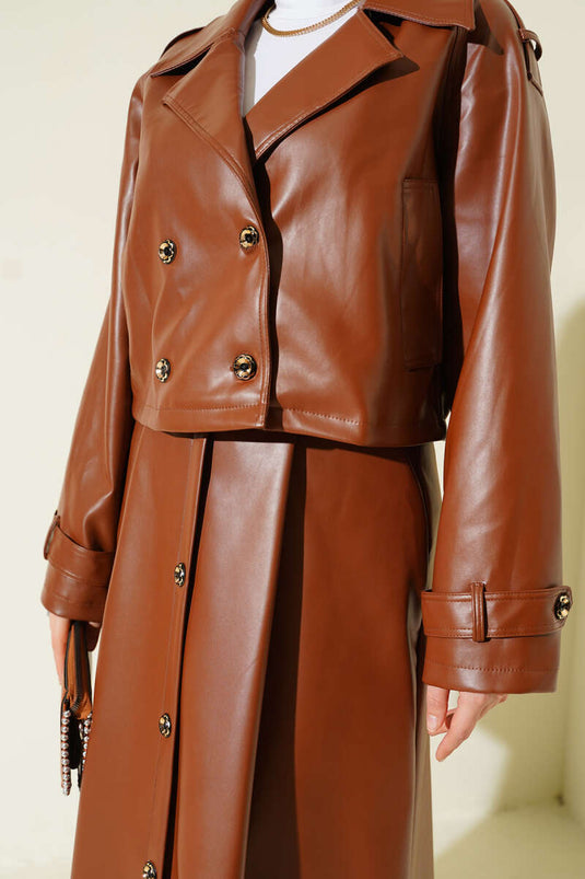 بدلة جلدية مزدوجة الصدر من قطعتين باللون البني