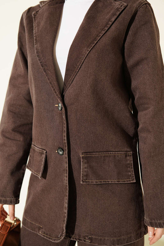Ensemble deux pièces en jean marron à col croisé avec boutons