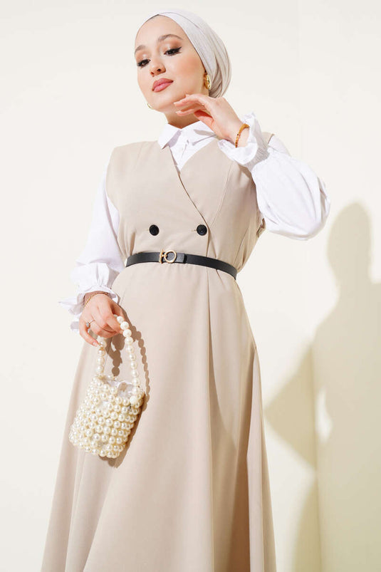 Robe gilet beige à double boutonnage et ceinture