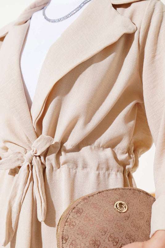 بدلة مزدوجة من الكتان ذات ياقة مزدوجة الصدر باللون البيج