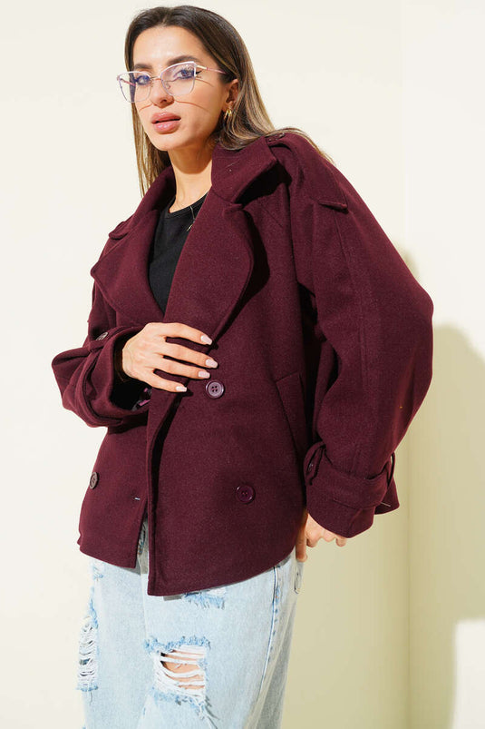 Double-breasted short coat, plum color.