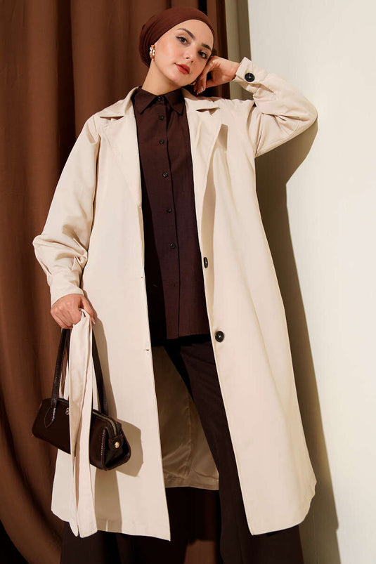 Trench-coat croisé avec ceinture, beige.