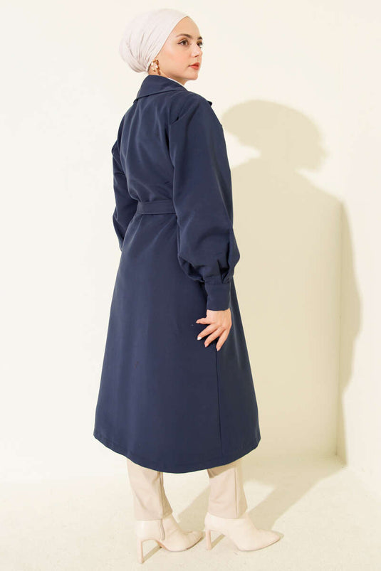 Trench-coat croisé avec ceinture, bleu marine.