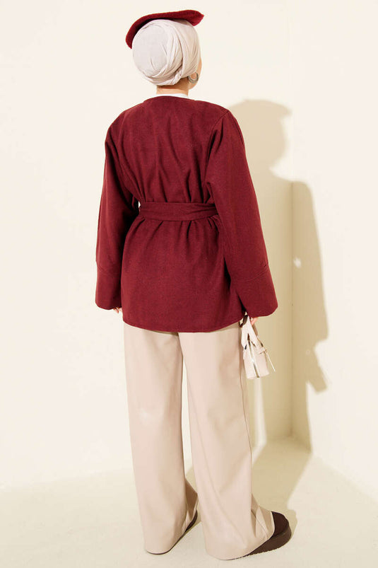 Veste croisée en cachemire ceinturée, bordeaux.