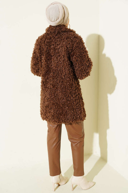Double-breasted lambskin coat, brown.