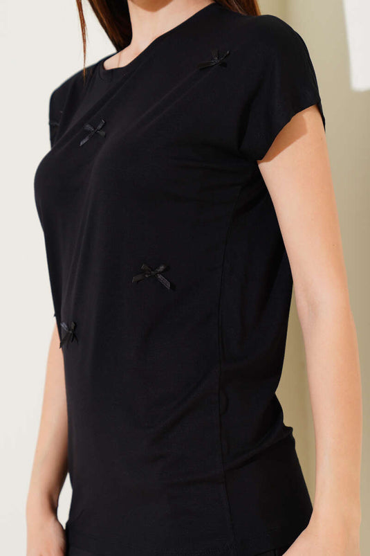 T-shirt noir orné d'un ruban