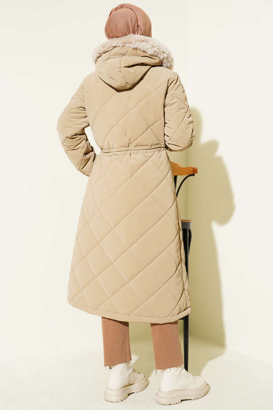 Kürk Kapüşonlu Kapitone Uzun Mont Camel