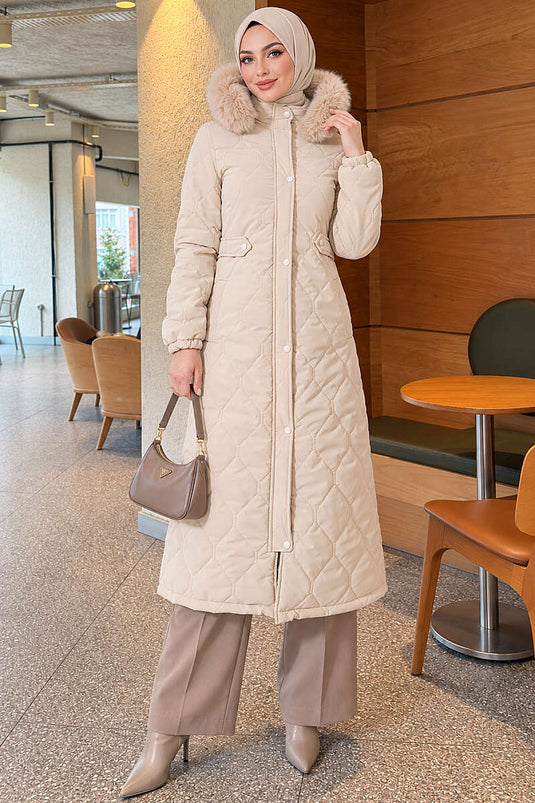 Chaqueta Beige Con Pelo Y Cierre De Cremallera