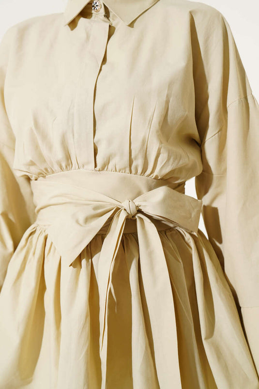 تونيك بحزام ونصف أزرار باللون الليموني