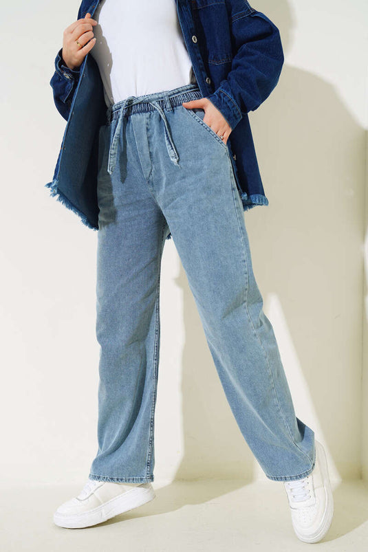 Jeans mit elastischem Bund und Gürtel Denim-Blau