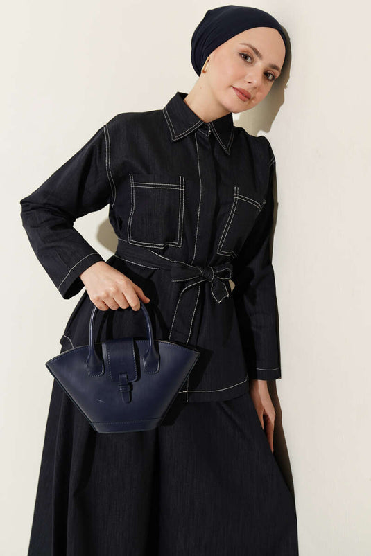 Completo doppio tasca con gonna e cintura blu scuro