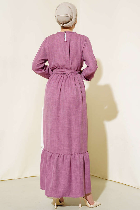 فستان من الكتان بحزام على الأرض، لون داستي روز
