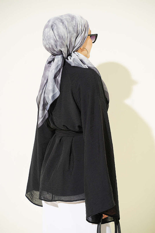 Túnica De Gasa Negra Con Cinturón Y Mangas Batwing