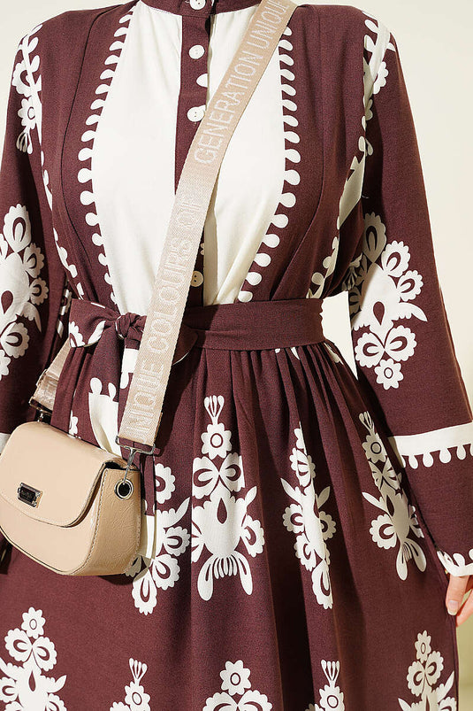 Robe en viscose à motifs avec ceinture et demi-boutons, couleur café