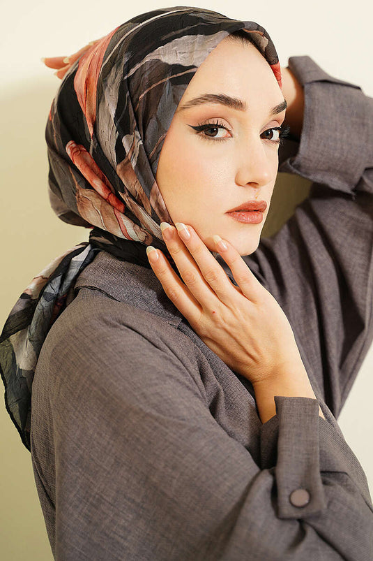 لالي ديزن بامبو كراش إيشارب أسود بني