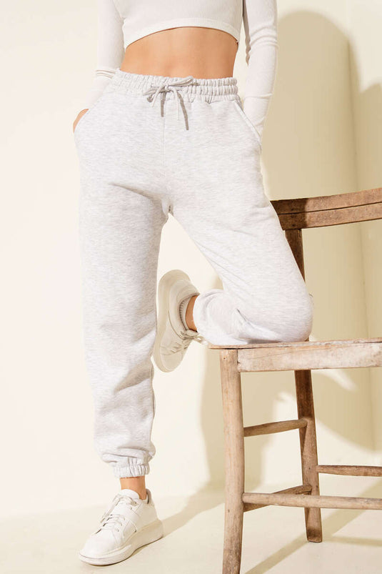 بنطال رياضي بثلاثة خيوط مع حزام خصر مطاطي، رمادي فاتح