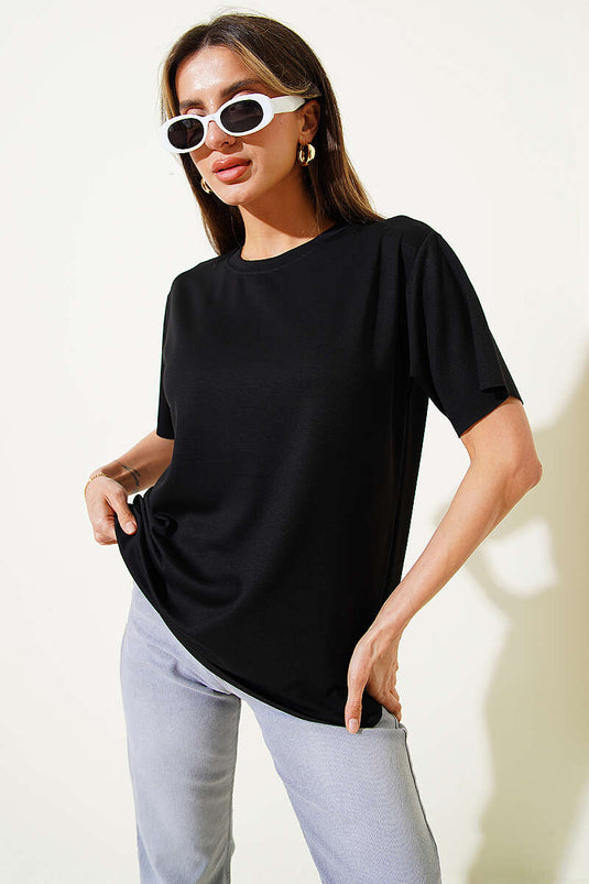 تيشيرت أسود أساسي بقص ليزر