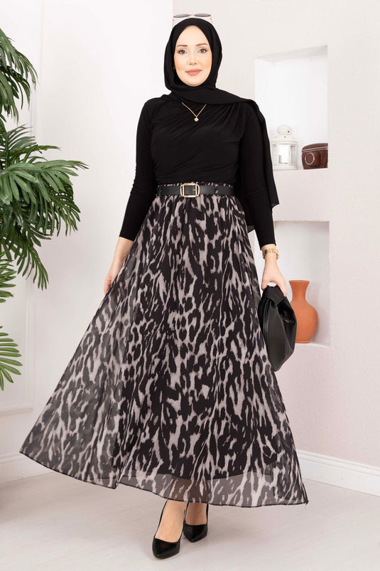 Schwarzer Chiffonrock mit Leopardenmuster und Gürtel