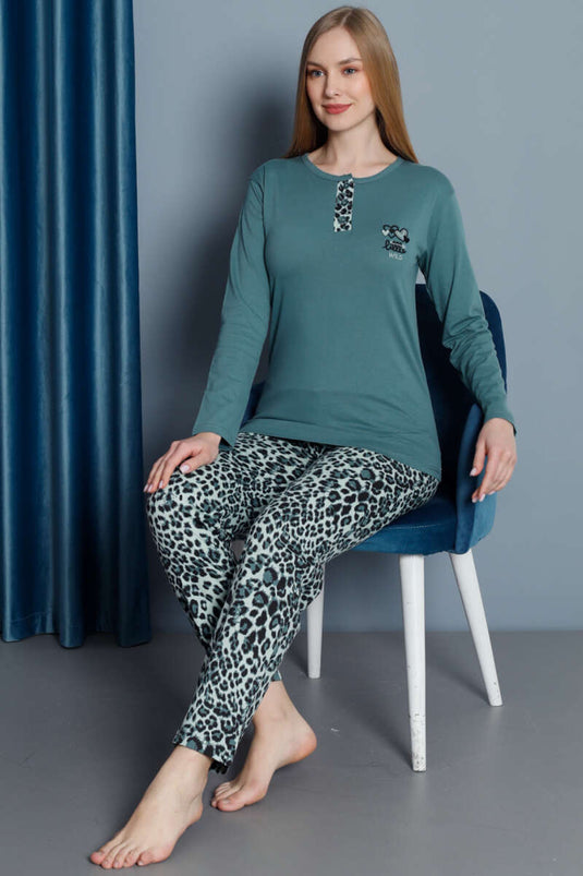 Ensemble pyjama à manches longues motif léopard vert amande
