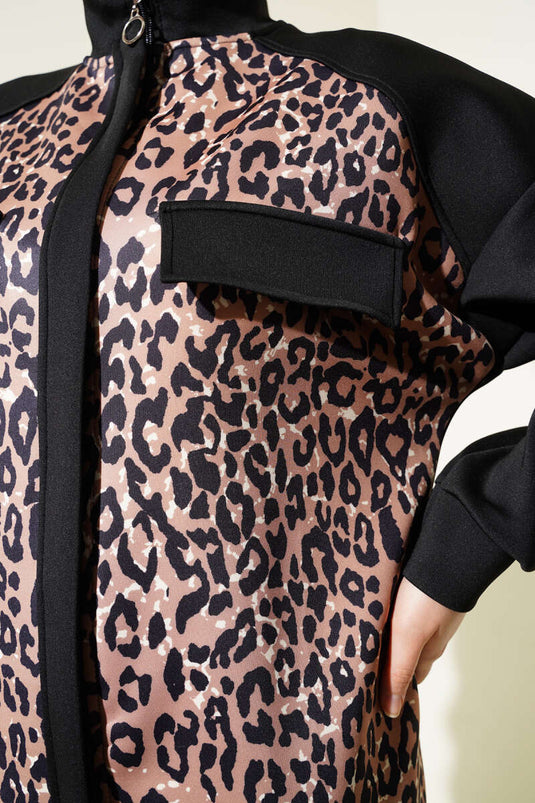 Completo doppio in scuba con cerniera e motivo leopardato color cammello
