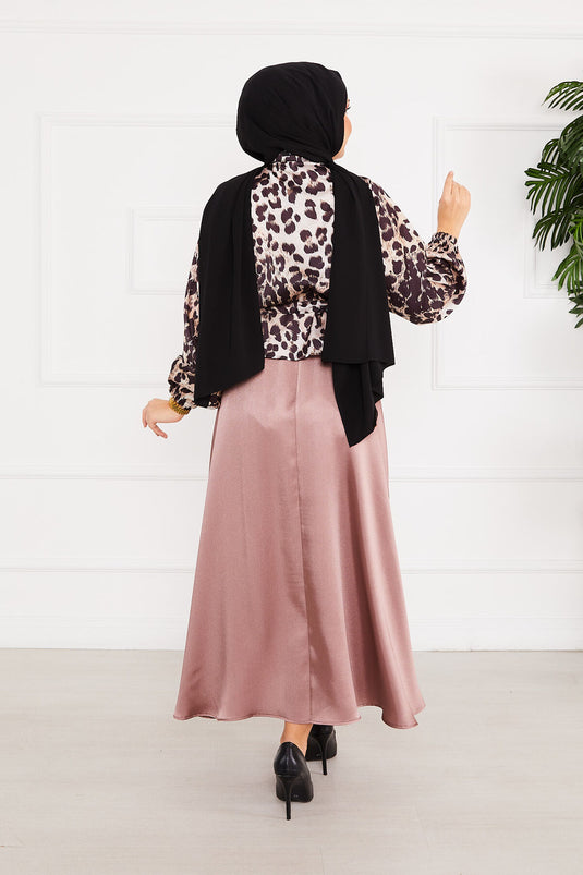 Ensemble Hijab Satin à Motifs Léopard Rose Poudré