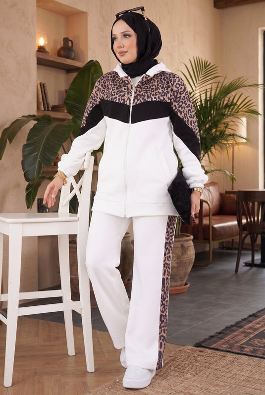 Conjunto Con Capucha De Punto Leopardo En Crudo