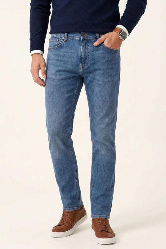 Herrenjeans mit Lycra, Blau