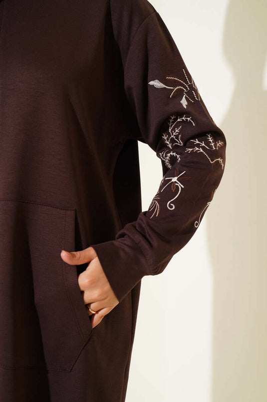 كارديجان لويشا بأكمام مطرزة وسحاب بلون القهوة المرّة