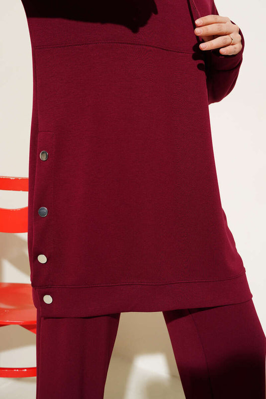 بدلة مزدوجة من Loysha ذات أزرار جانبية باللون الأحمر الداكن