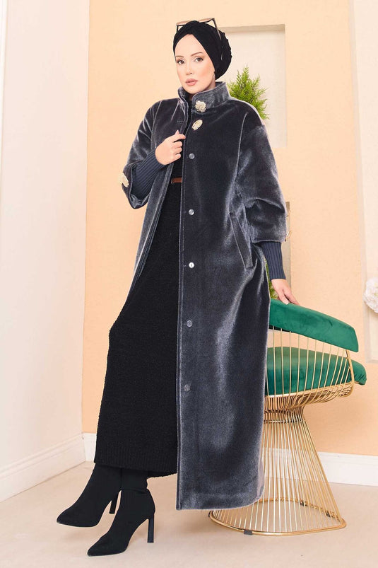 معطف أنجورا فاخر بأزرار ذهبية اللون دخاني