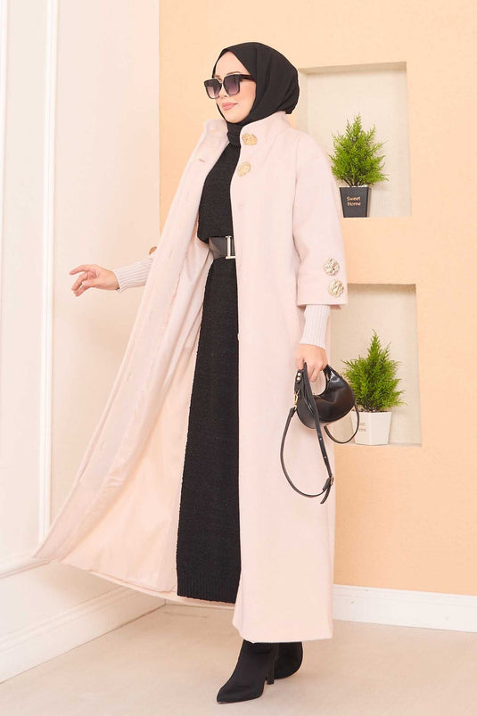 Manteau en angora crème de luxe à boutons dorés