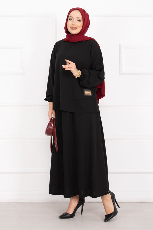 Ensemble jupe et hijab Luvia orné de détails dorés, noir