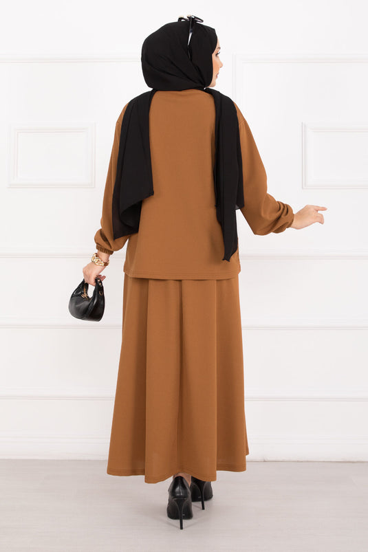 Ensemble jupe et hijab Luvia orné de détails dorés, couleur beige