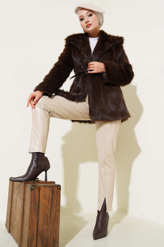 Madonna kraag ceintuur bontjas bruin