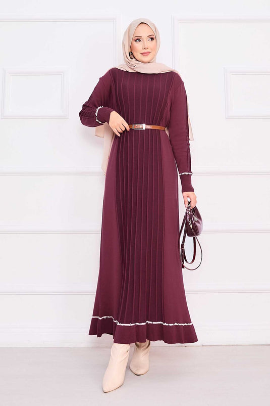 Hijab gebreide jurk met stenen geborduurde manchetten en rok, bordeauxrood