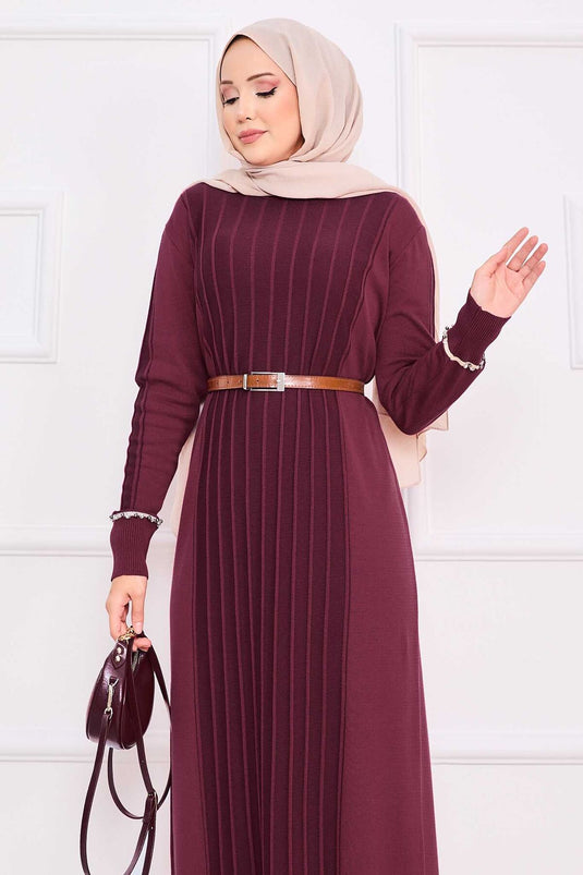 Hijab gebreide jurk met stenen geborduurde manchetten en rok, bordeauxrood